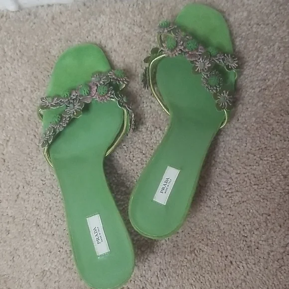 Prada Green Sandals with Metallic Chain Embellishment - Picture 2 of 16